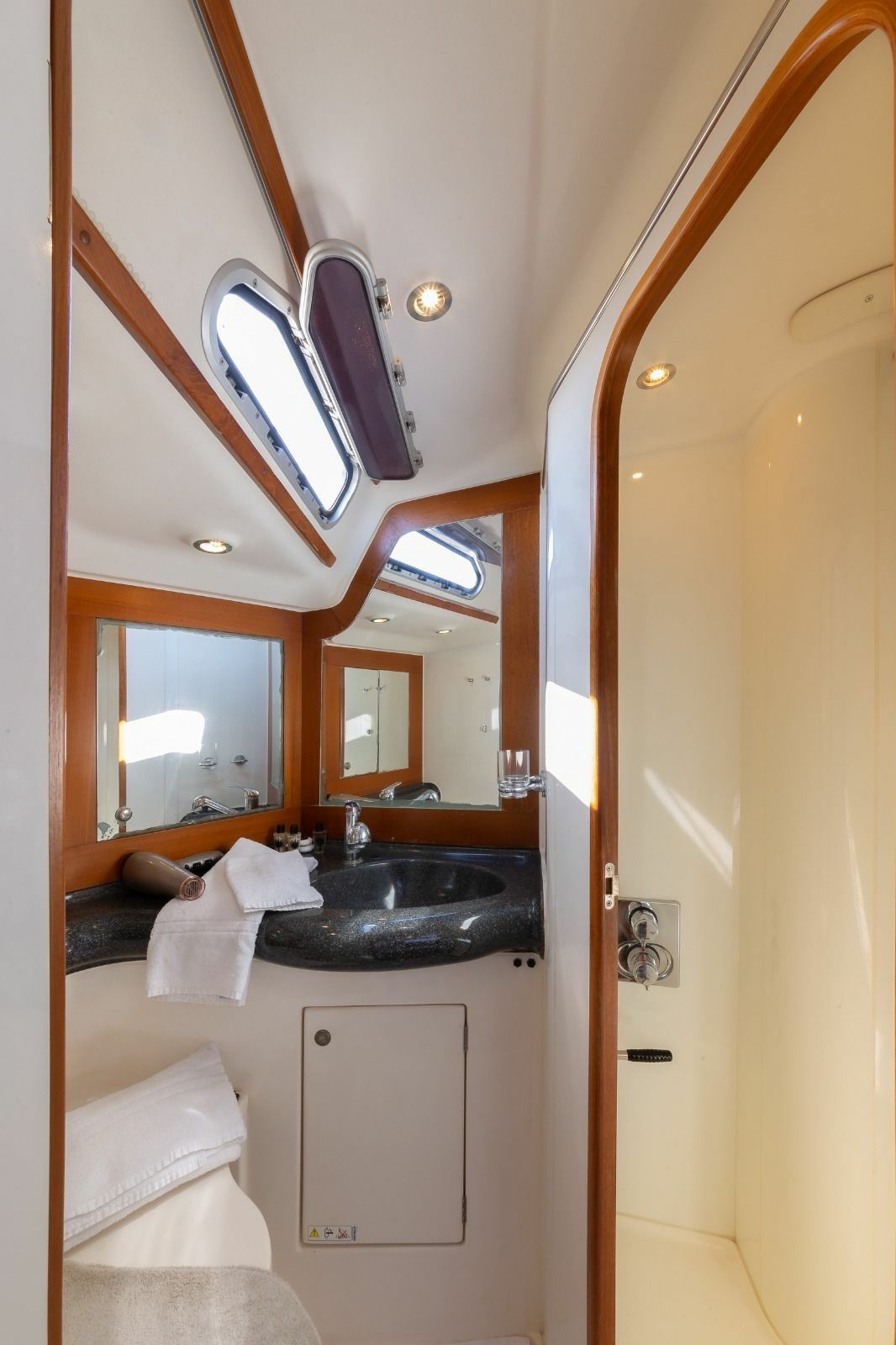X-Yachts X562 | Ocean Four