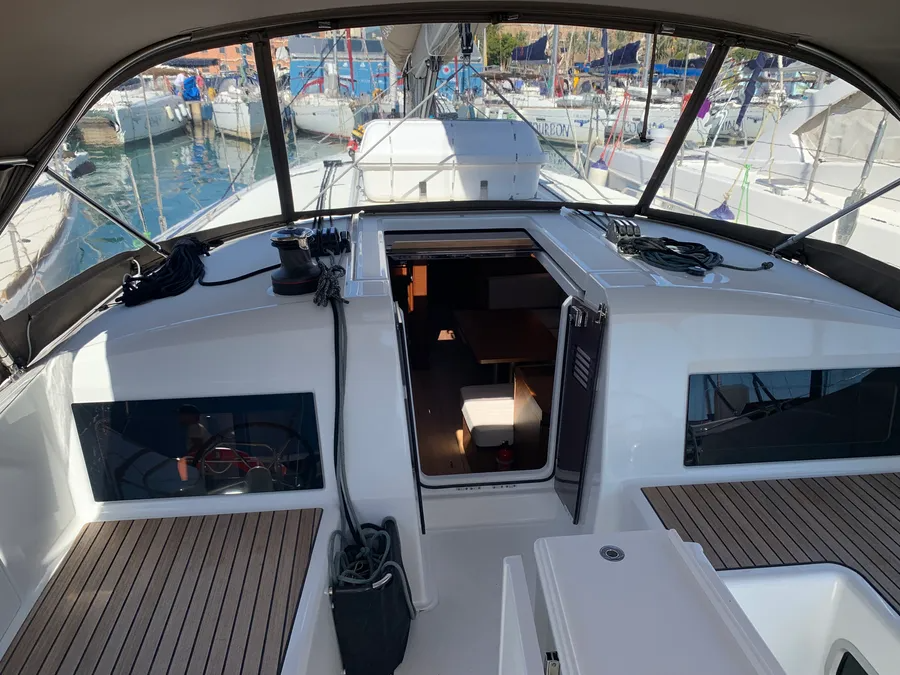 Jeanneau Sun Odyssey 490 | Vino Blanco