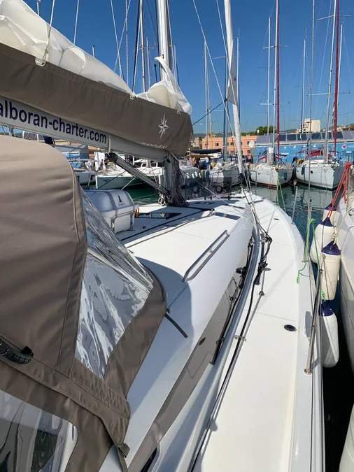 Jeanneau Sun Odyssey 490 | Vino Blanco