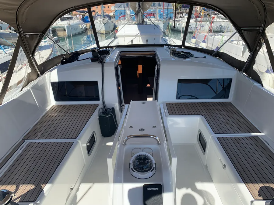 Jeanneau Sun Odyssey 490 | Vino Blanco