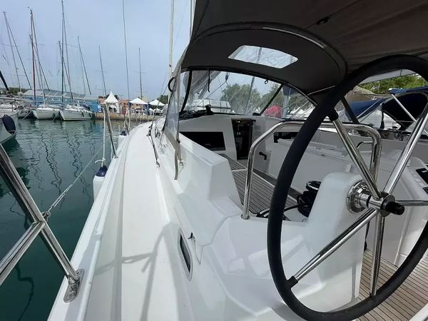 Jeanneau Sun Odyssey 440 | Amaretto