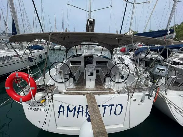 Jeanneau Sun Odyssey 440 | Amaretto