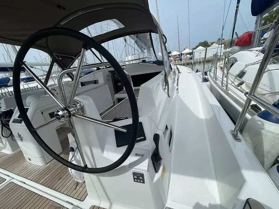Jeanneau Sun Odyssey 440 | Amaretto