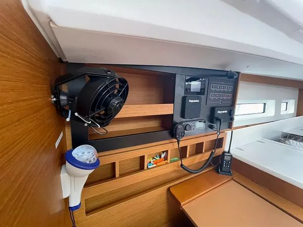 Jeanneau Sun Odyssey 440 | Amaretto