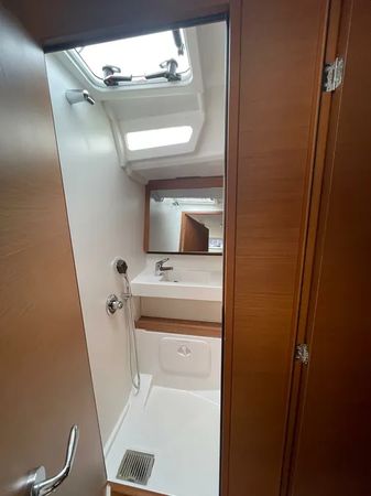 Jeanneau Sun Odyssey 440 | Amaretto