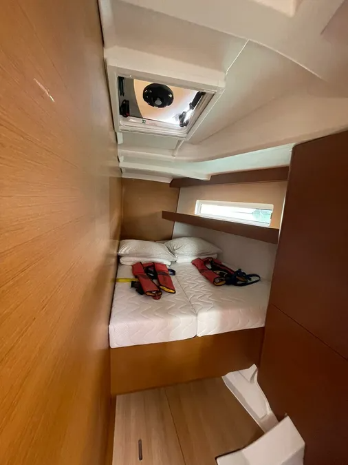 Jeanneau Sun Odyssey 440 | Amaretto