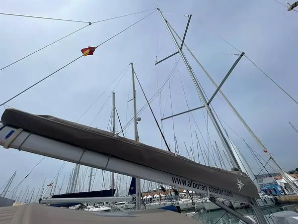 Jeanneau Sun Odyssey 440 | Amaretto