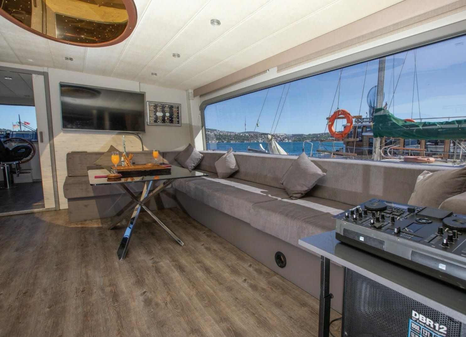 Custom Built 78 | River