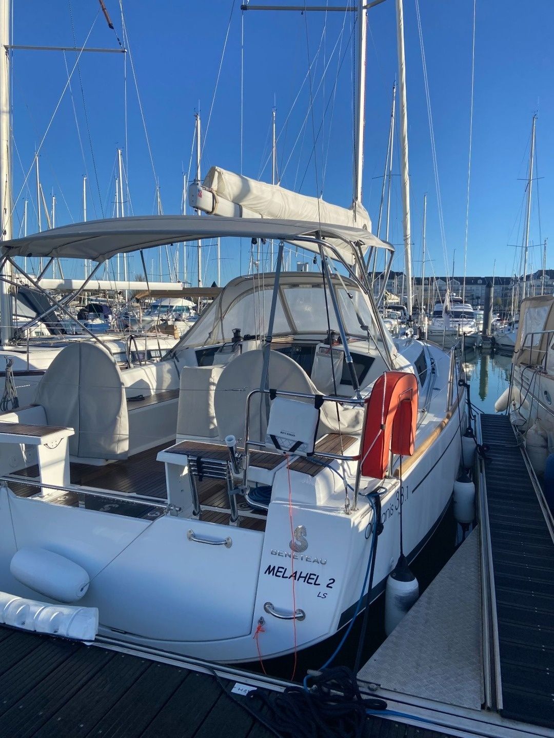 Beneteau Oceanis 38.1 | Melahel 2