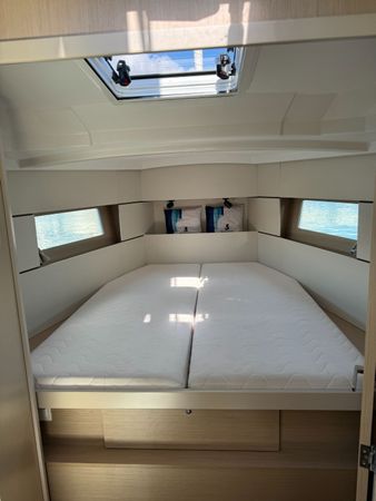 Beneteau Oceanis 38.1 | Melahel 2