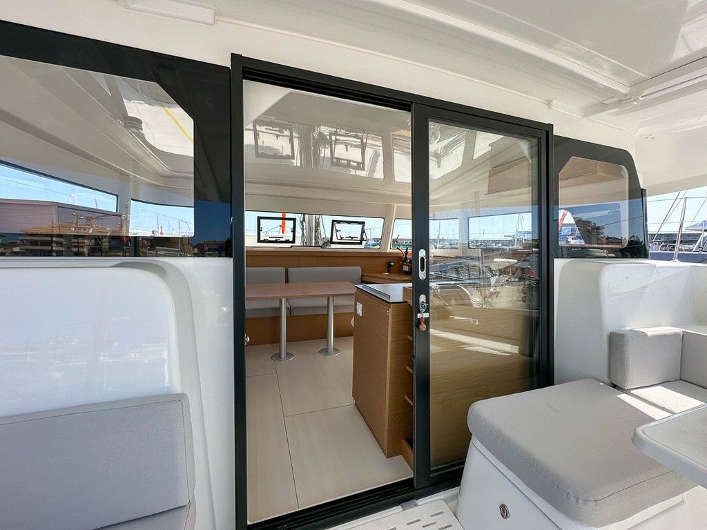 Excess 11 | Ez Ukutu