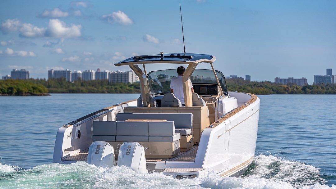 Pardo 38 | Shining Force