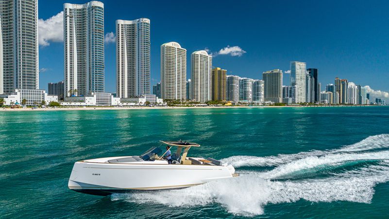 Pardo 38 | Shining Force