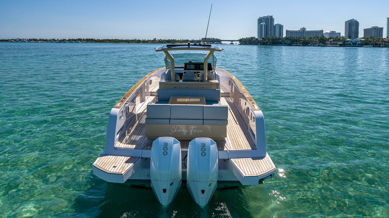 Pardo 38 | Shining Force