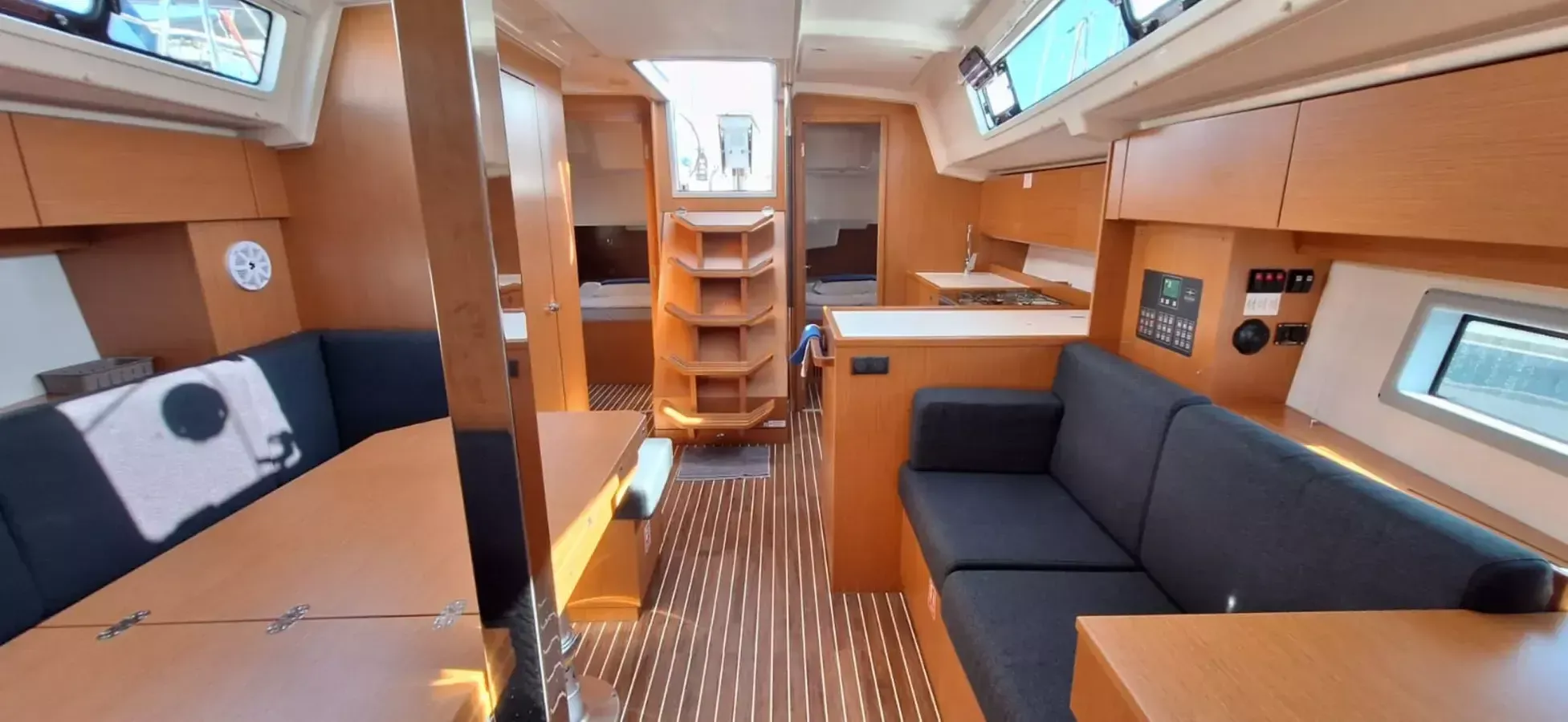 Bavaria C38 | Papagena