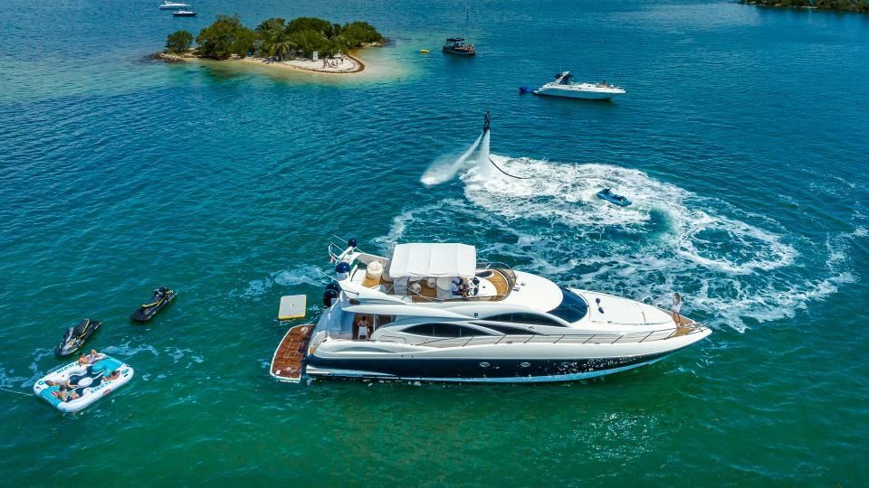 Sunseeker Manhattan 74 | Giuli