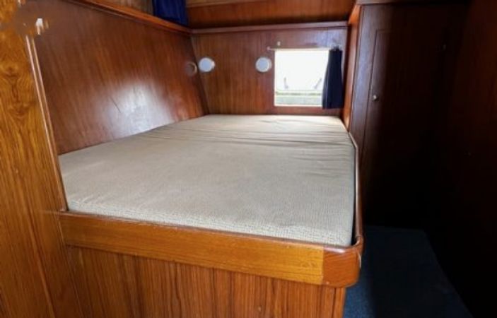 Vri-Jon Contessa | Korina