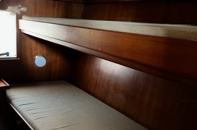 Vri-Jon Contessa | Korina