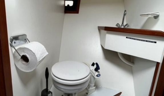 Vri-Jon Contessa | Korina