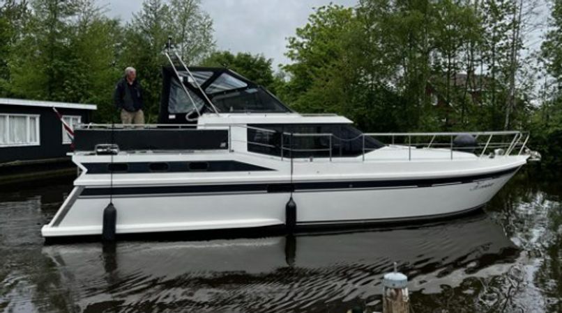 Vri-Jon Contessa | Korina