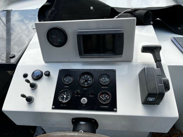 Vri-Jon Contessa | Korina