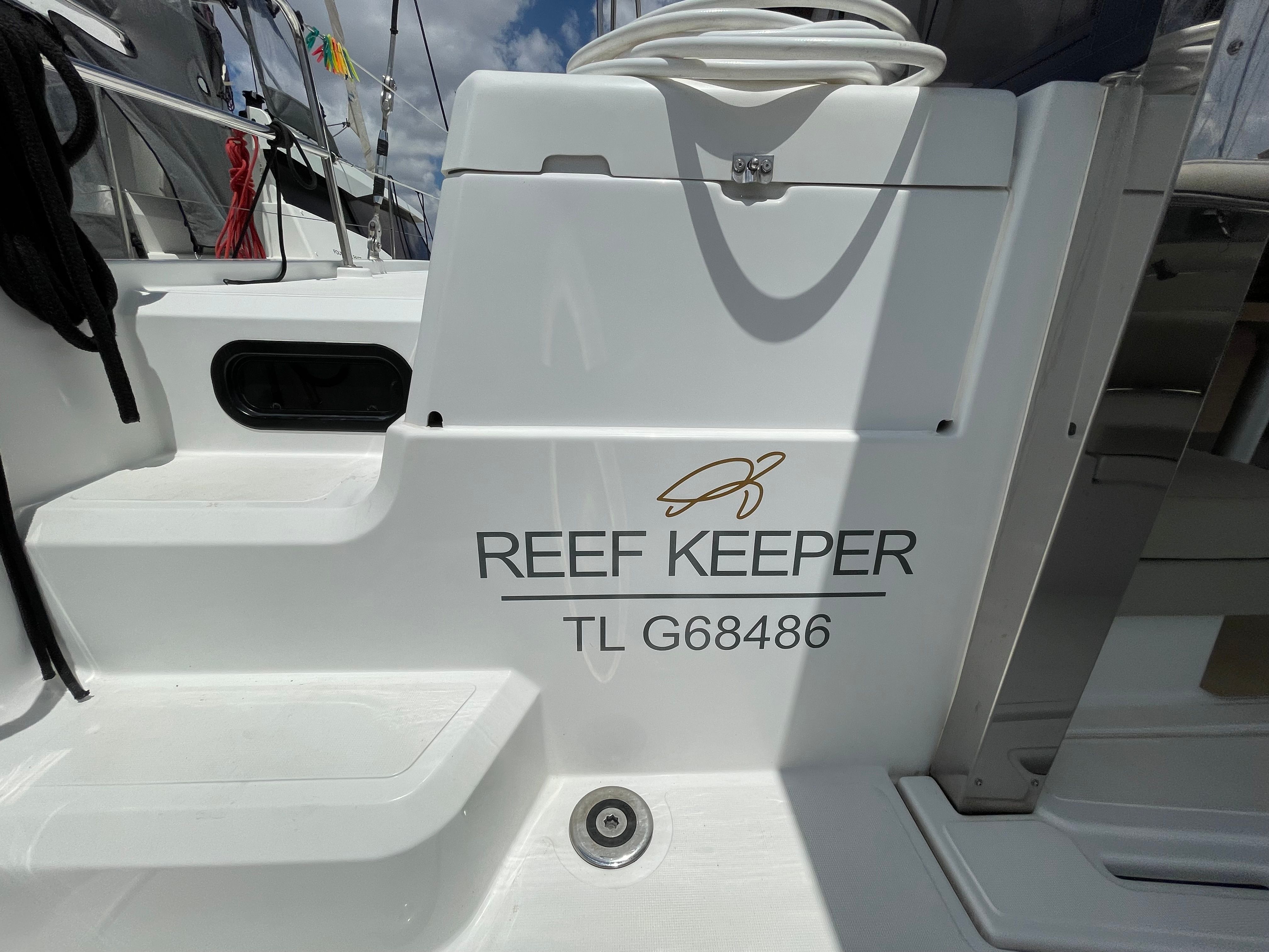 Bali Catspace | Reef Keeper