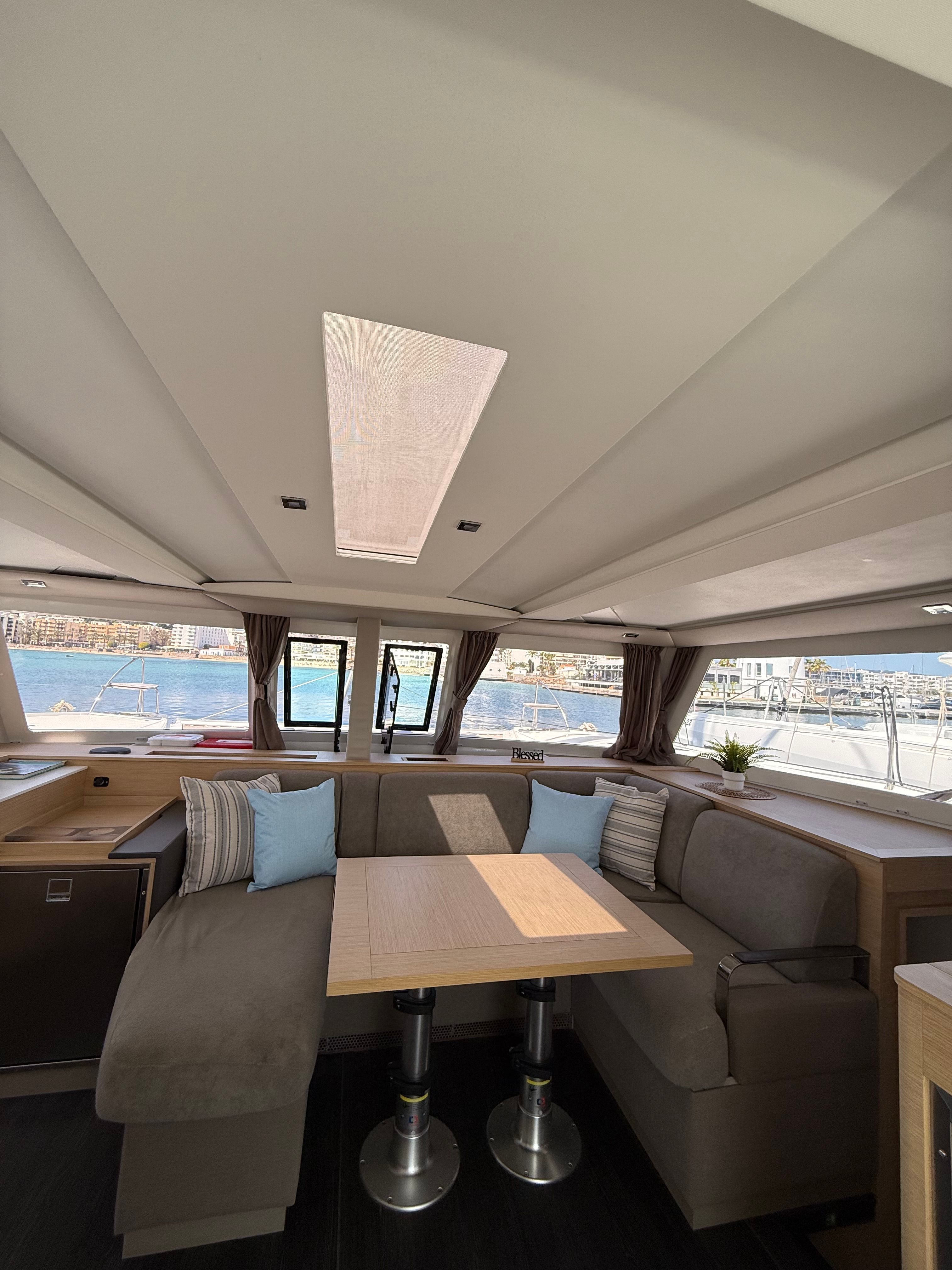 Fountaine Pajot Isla 40 | Atlant