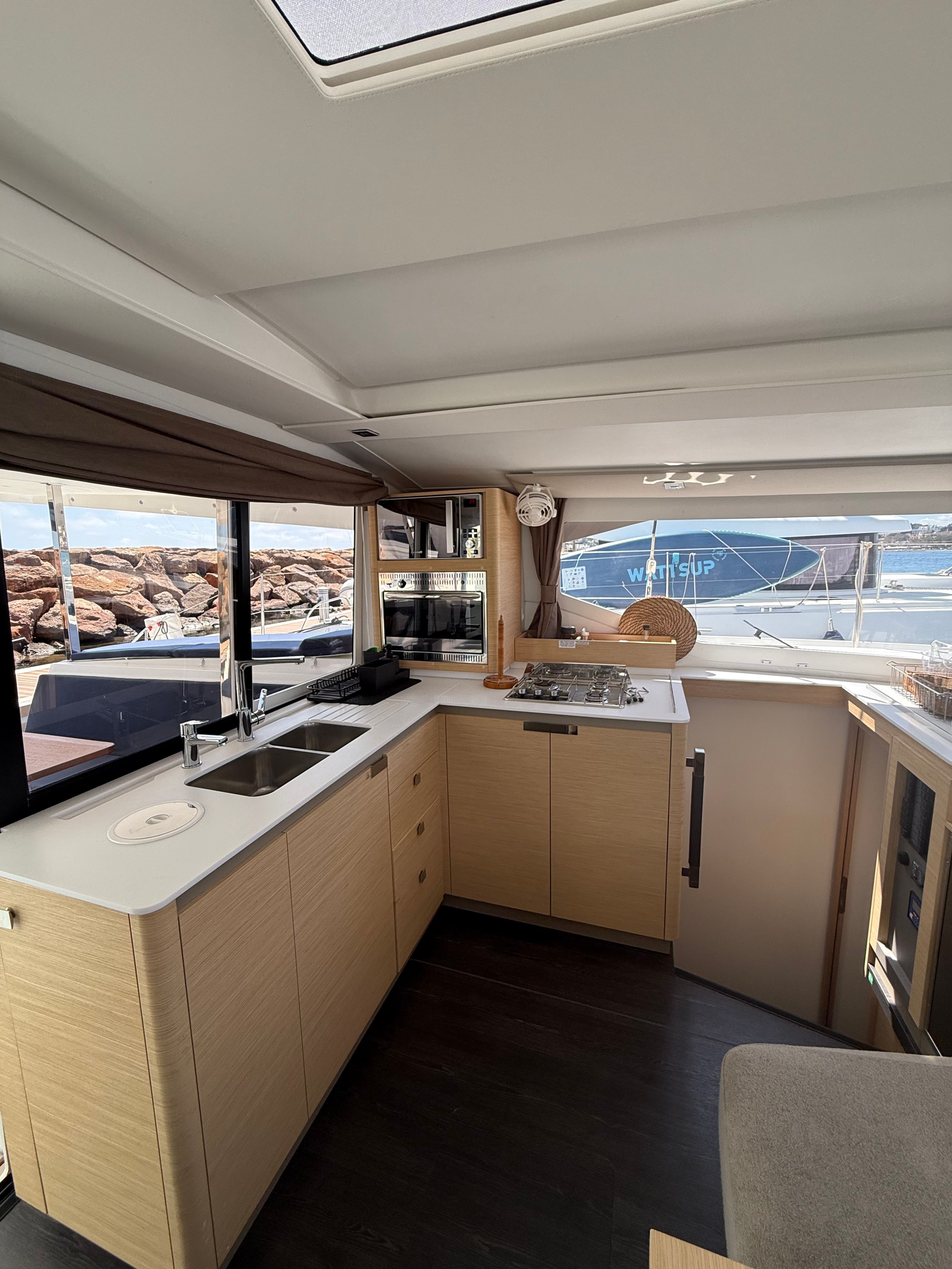 Fountaine Pajot Isla 40 | Atlant