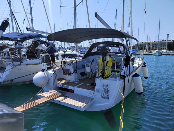 Jeanneau Sun Odyssey 349 | Reina De Oros