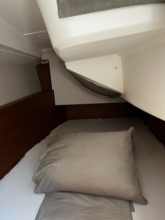 Jeanneau Sun Odyssey 349 | Reina De Oros