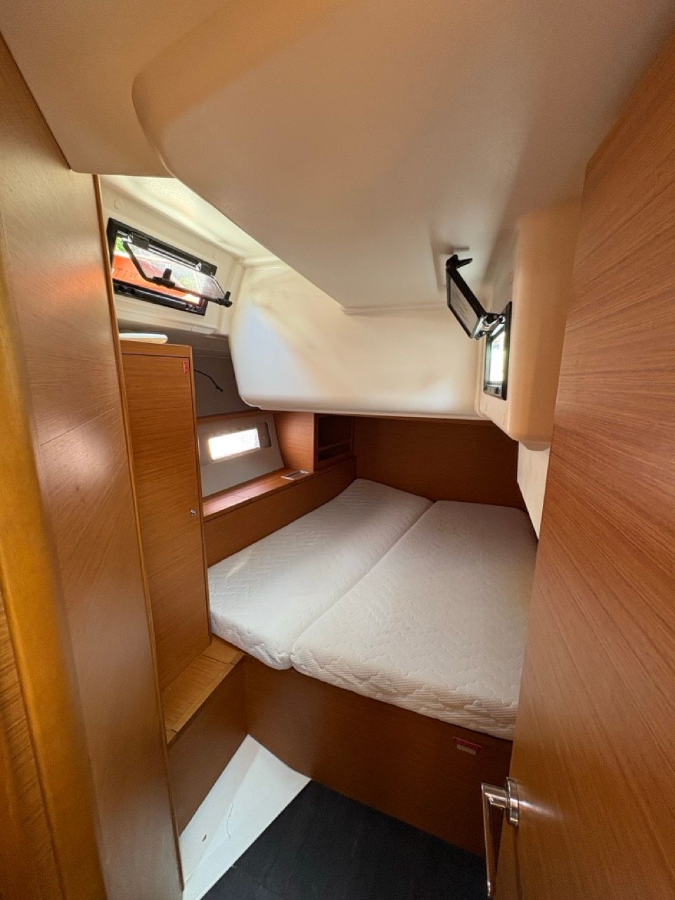 Dufour 530 | The Big Sleep