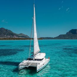 Fountaine Pajot Mahe 36 | Cest la Vie