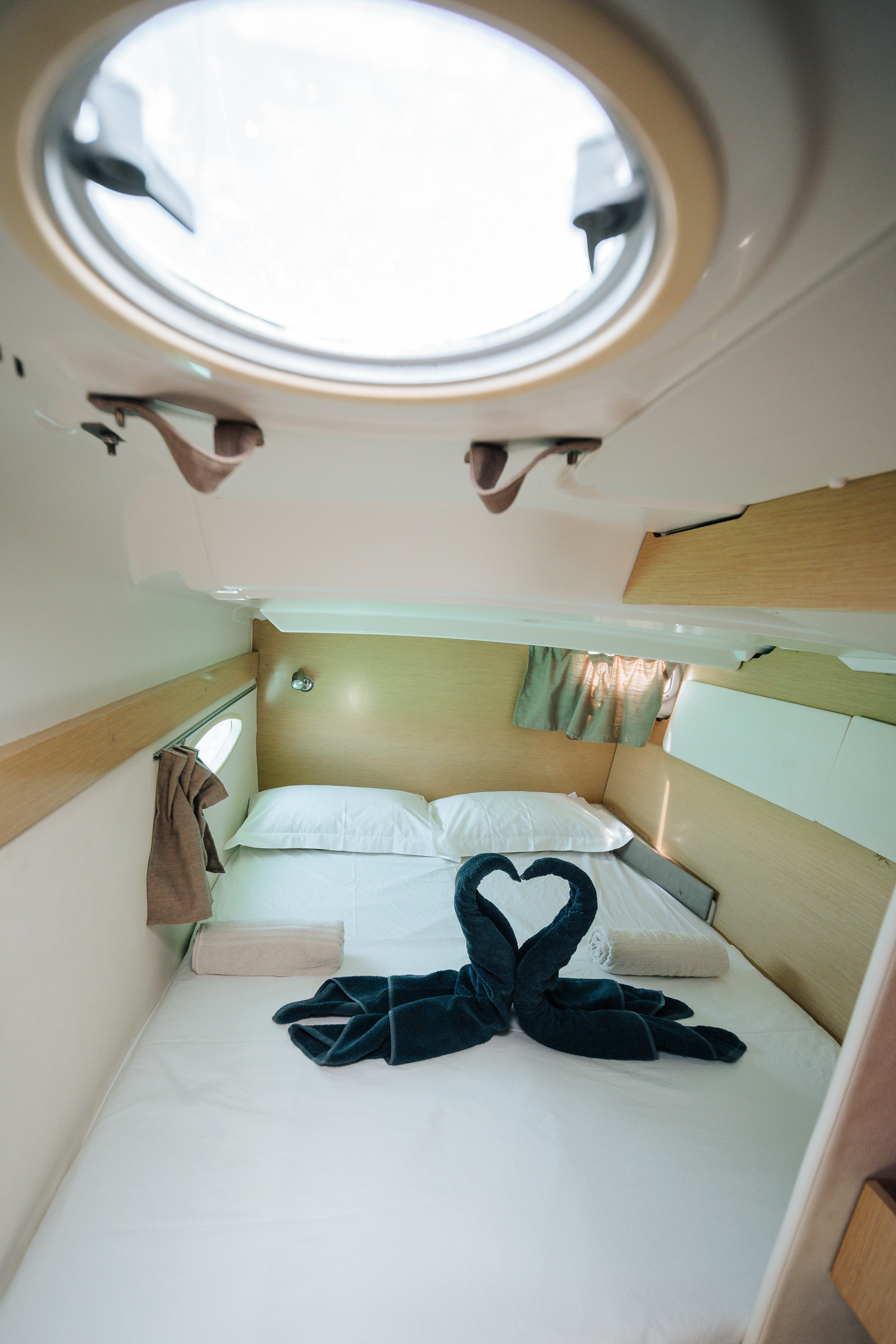 Fountaine Pajot Mahe 36 | Cest la Vie