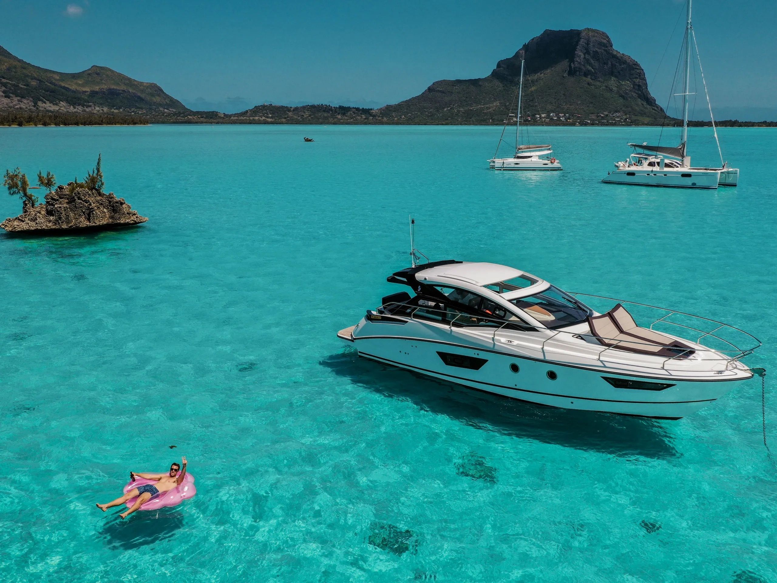Beneteau Gran Turismo 40 | Maga Kani