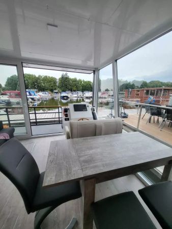 Custom Built 39 | Undine mit Sauna