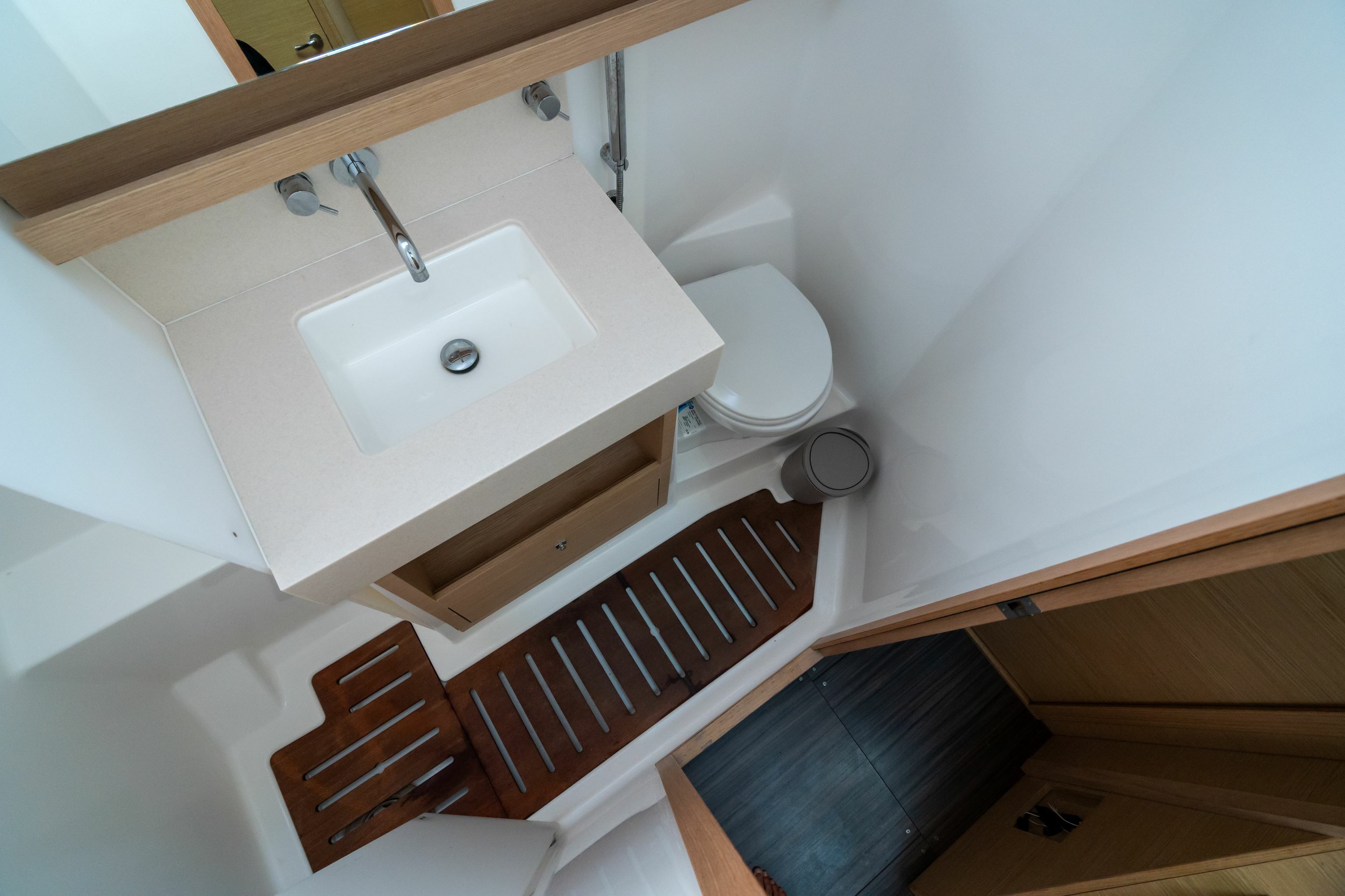 Dufour 470 | Megalodonte