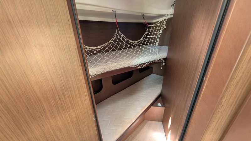 Beneteau Oceanis 40.1 | Madelon