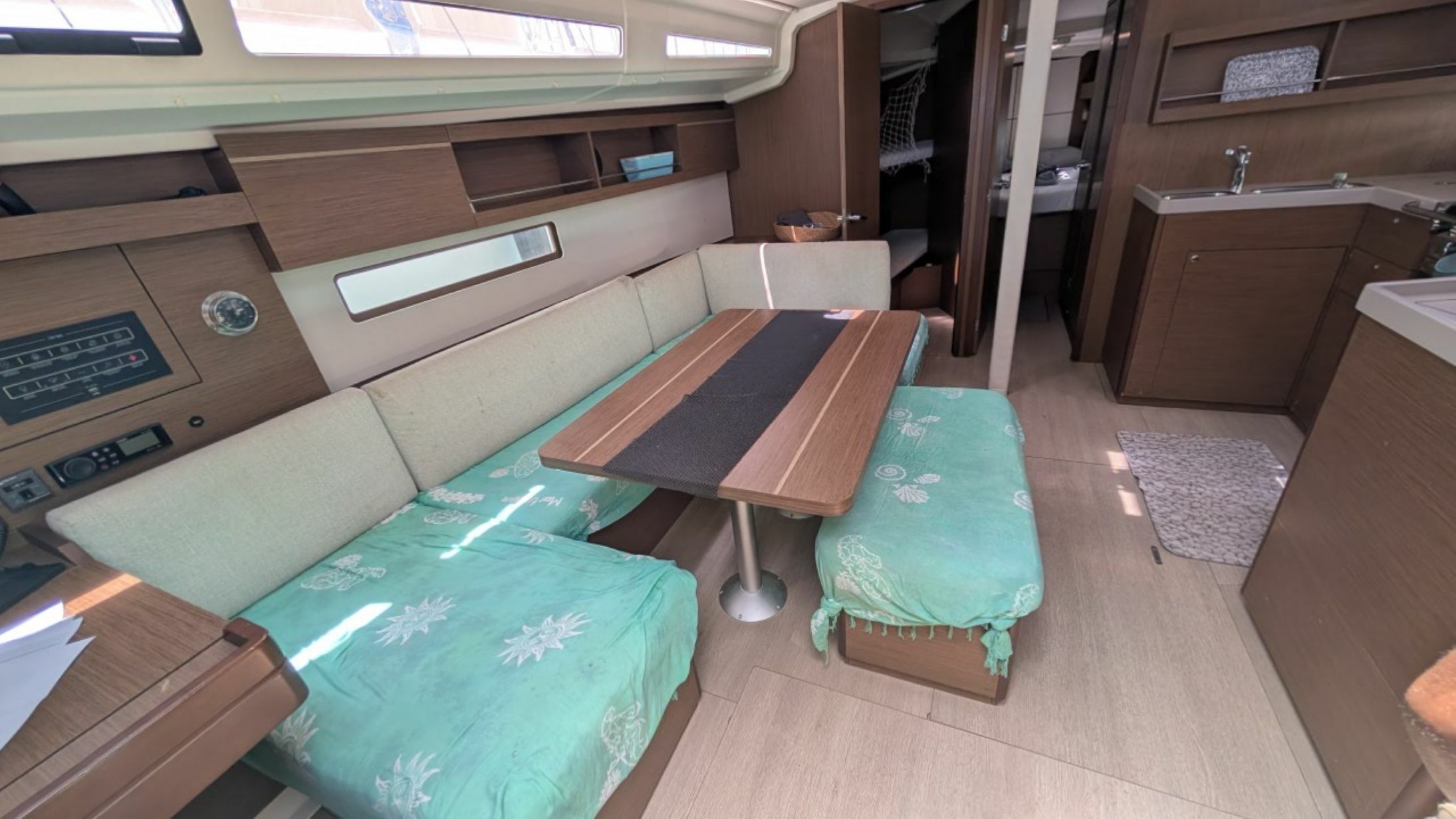 Beneteau Oceanis 40.1 | Madelon