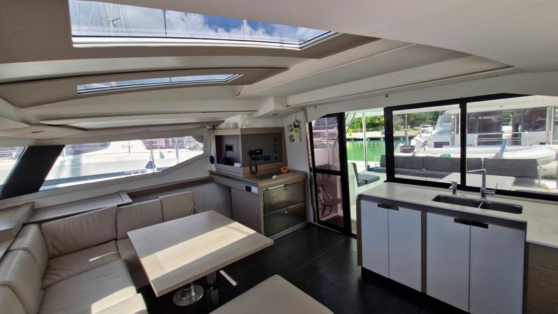 Fountaine Pajot Elba 45 | Skippycat
