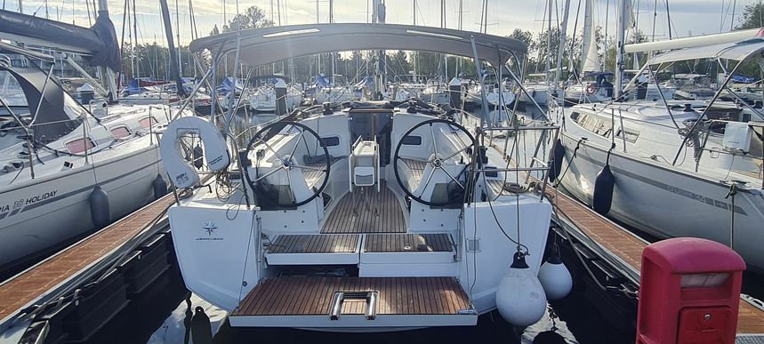 Jeanneau Sun Odyssey 349 | Lena