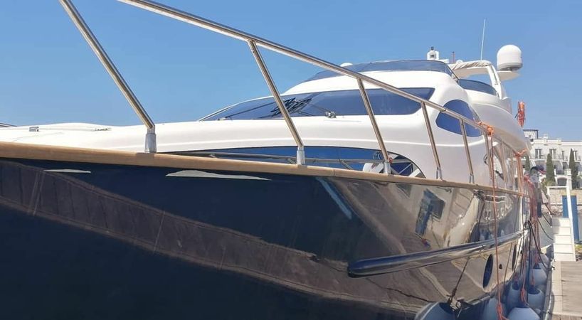 Azimut 80 | The Albatroz