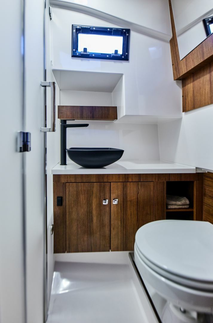 Northman 1050 Trawler | Elegant Freedom