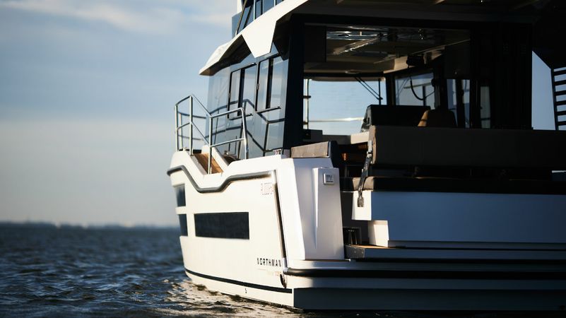 Northman 1050 Trawler | Elegant Freedom