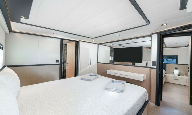 Trawler 98 | Calm Down