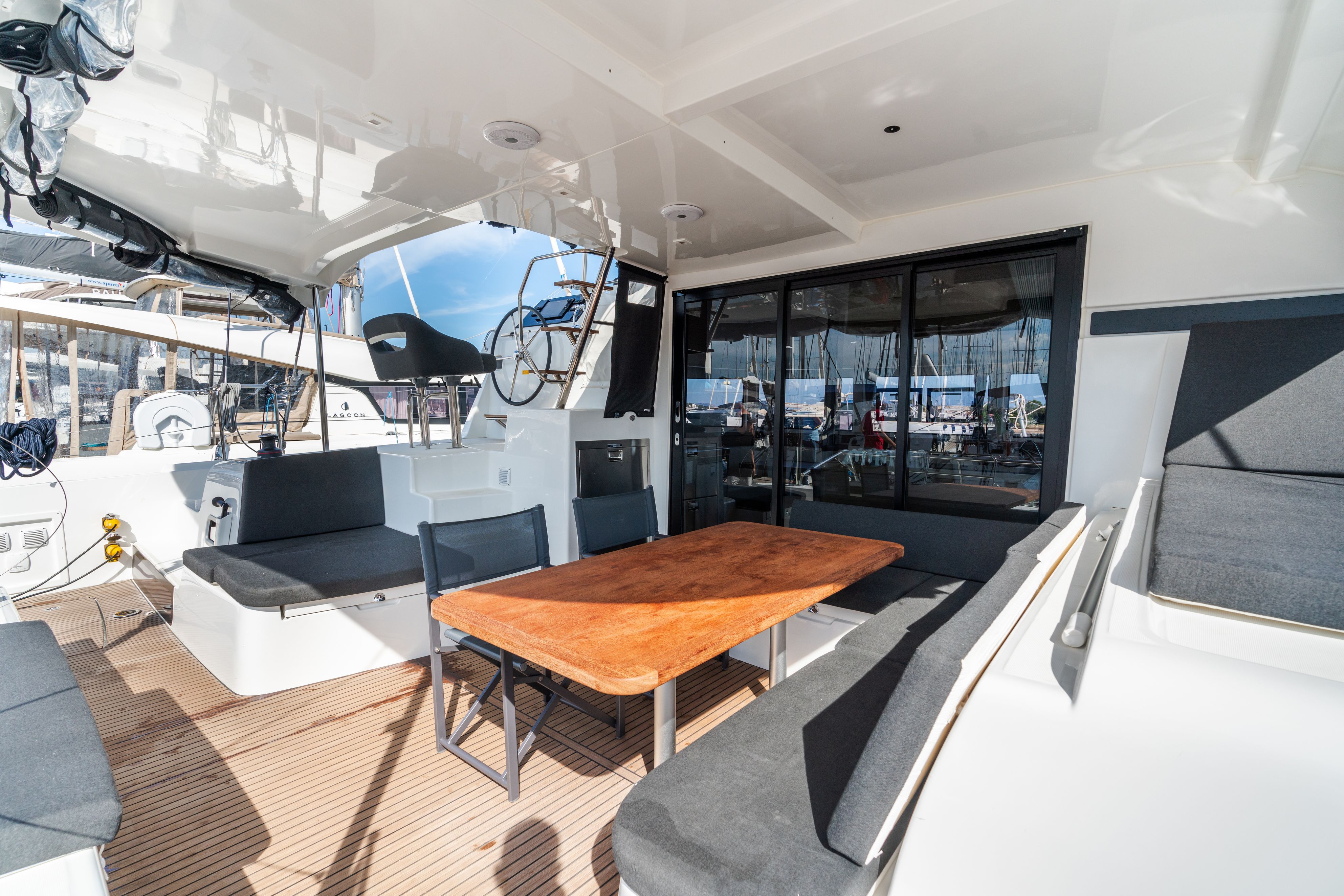 Lagoon 42 | Capovento 2
