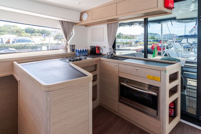 Lagoon 42 | Capovento 2