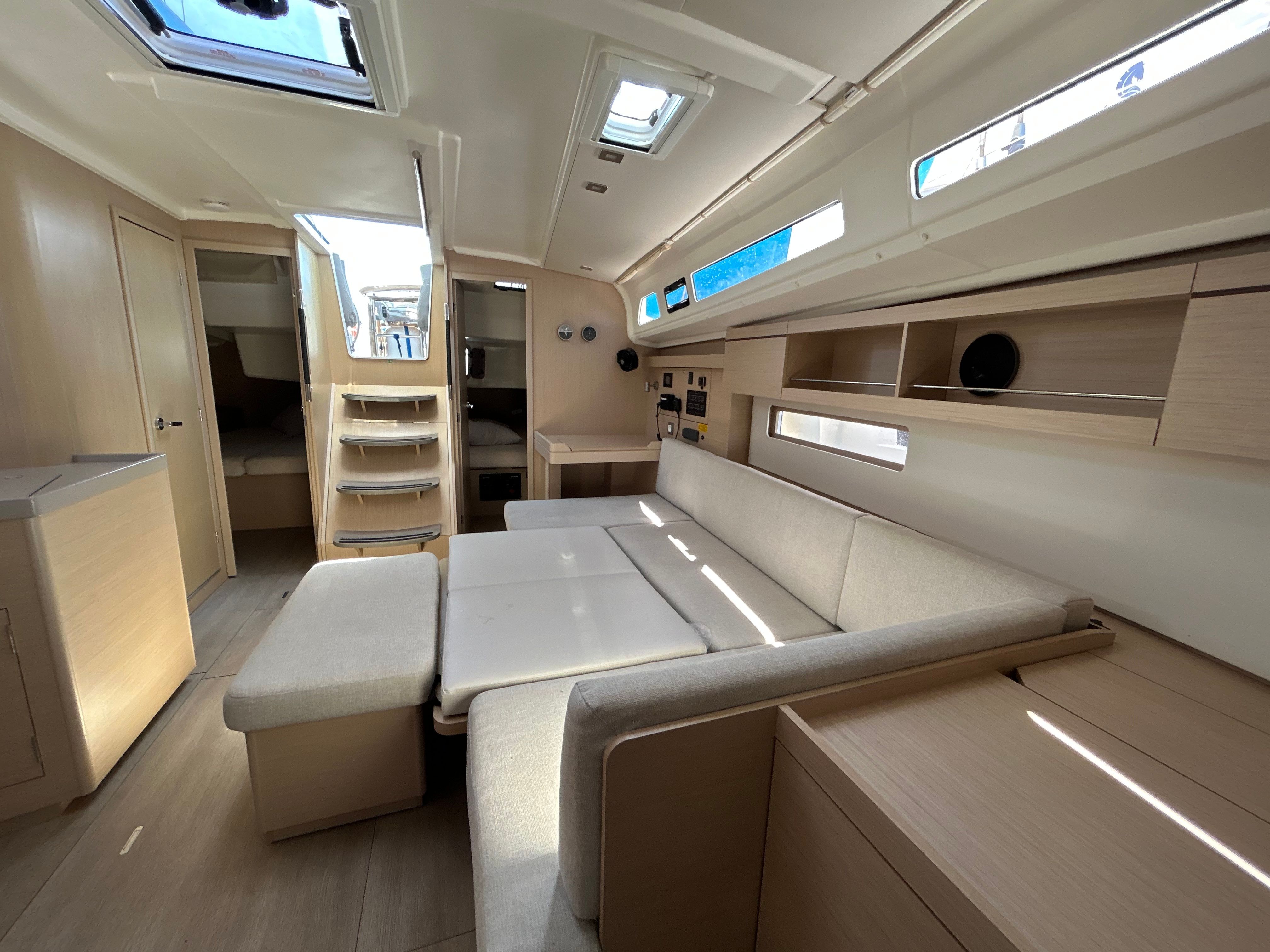 Beneteau Oceanis 40.1 | Lyra