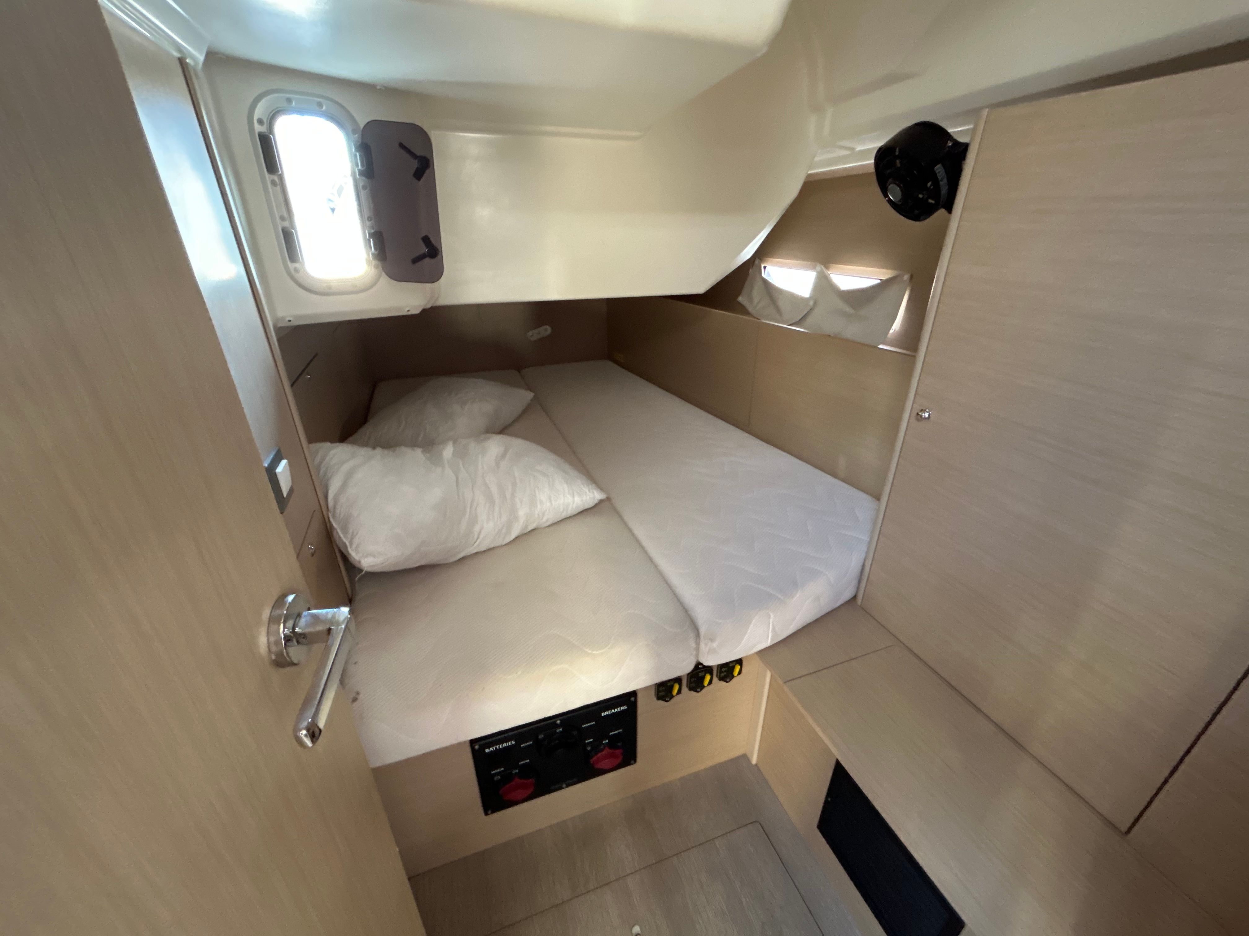 Beneteau Oceanis 40.1 | Lyra