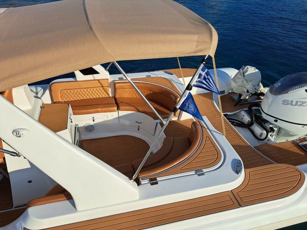 Fost Matrix 32 | Lefkippi