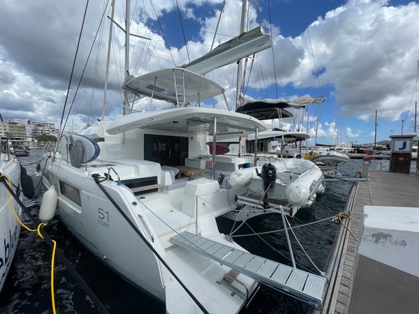 Lagoon 51 | Deb Elli